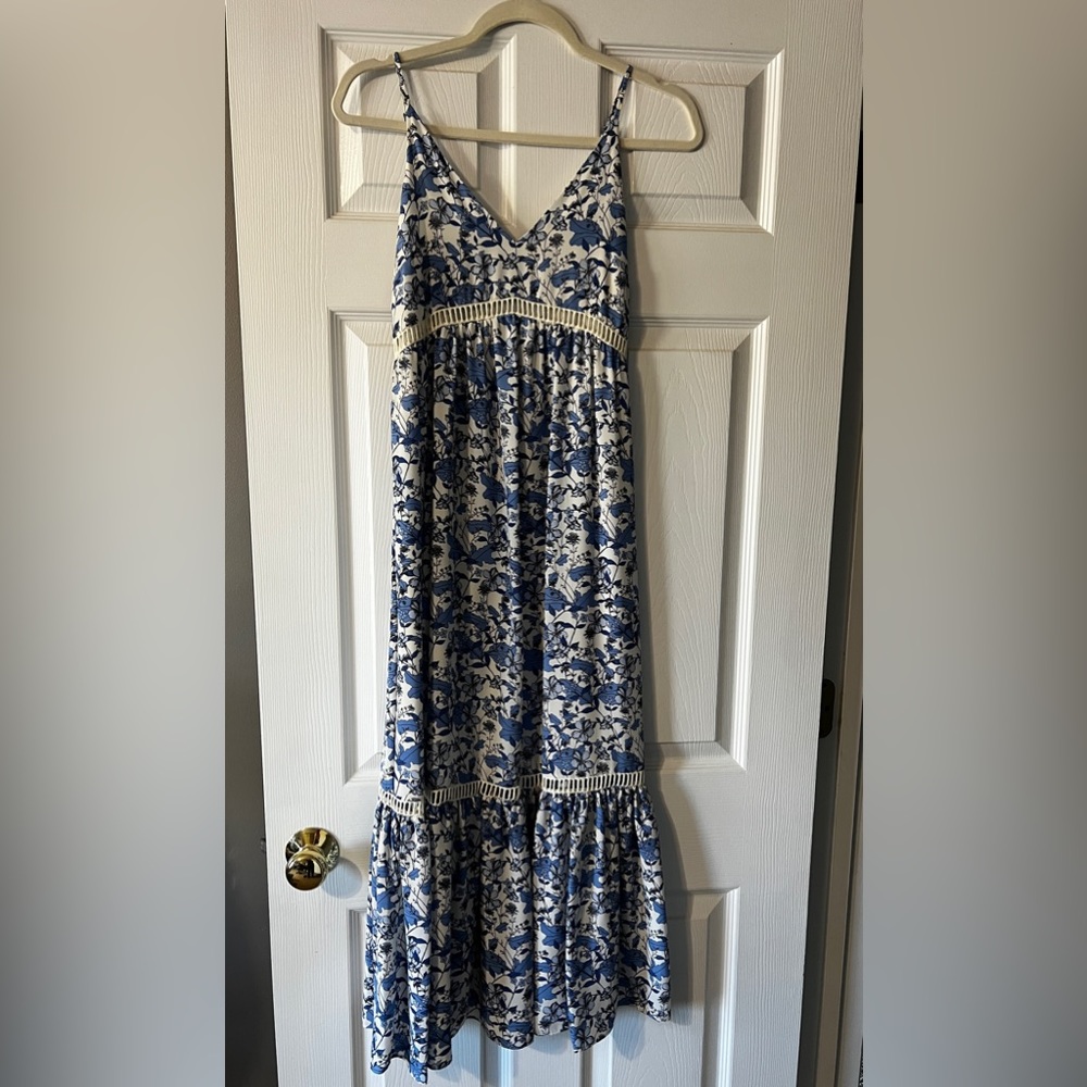 CeCe Summer dress spaghetti straps blue and white midi size 00 floral beach midi - Picture 11 of 15